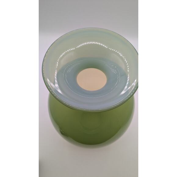Makora Art Glass Green Opalescence Vase by Kronos. 12" - Picture 3 of 7